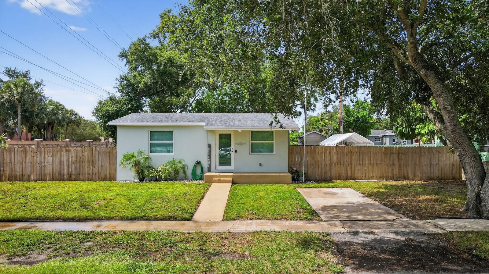 6400 Oak Street, Hollywood, FL 33024