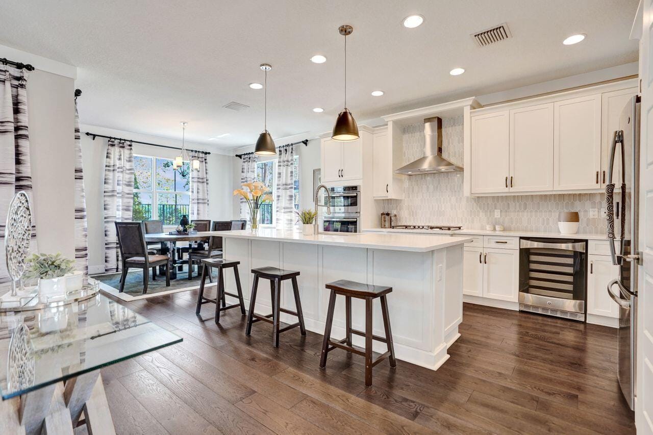 1160 Sterling Pine Place — photo 3