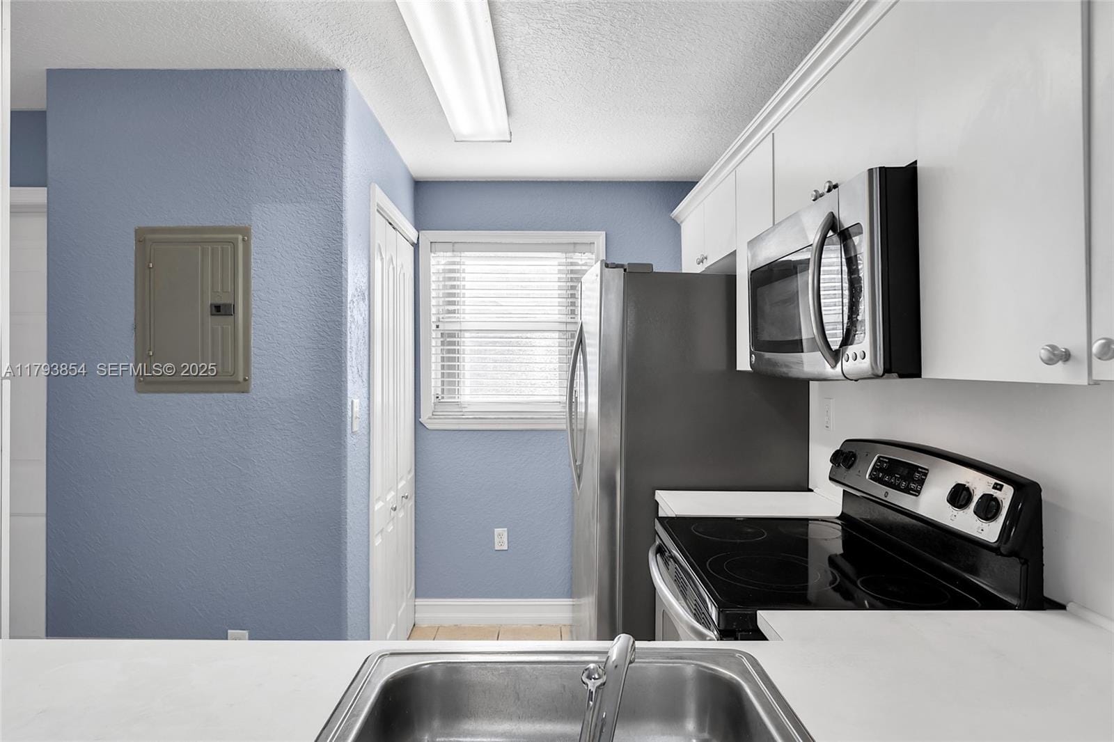 7975 NW 8th Street 9, Miami, FL 33126 photo 7