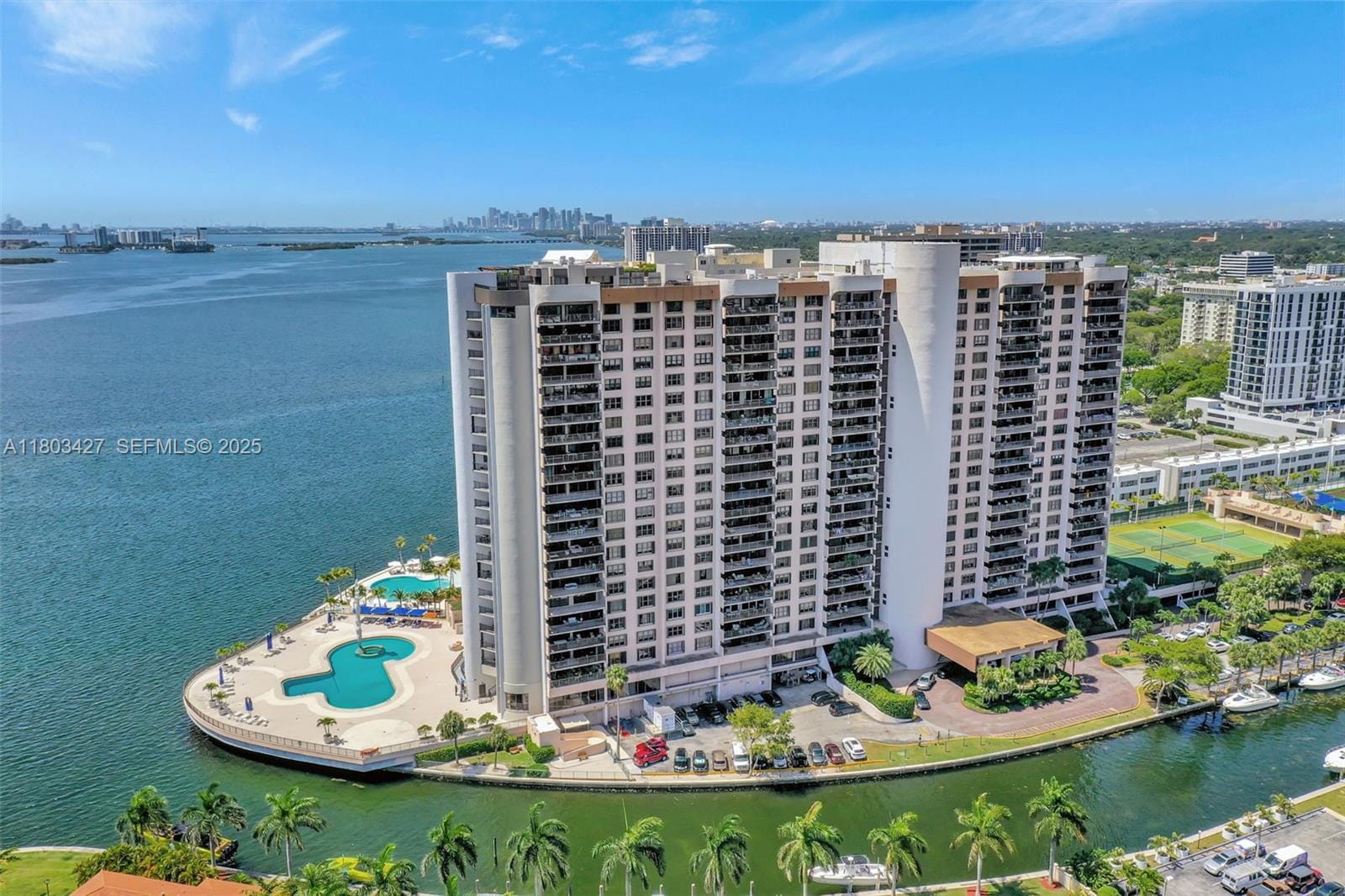 1800 NE 114th Street 604, Miami, FL 33181