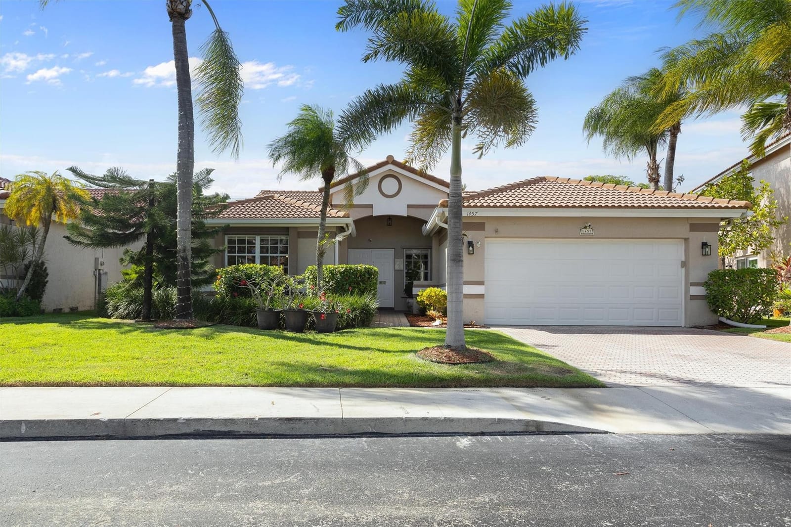 1457 NW 129th Way — photo 3