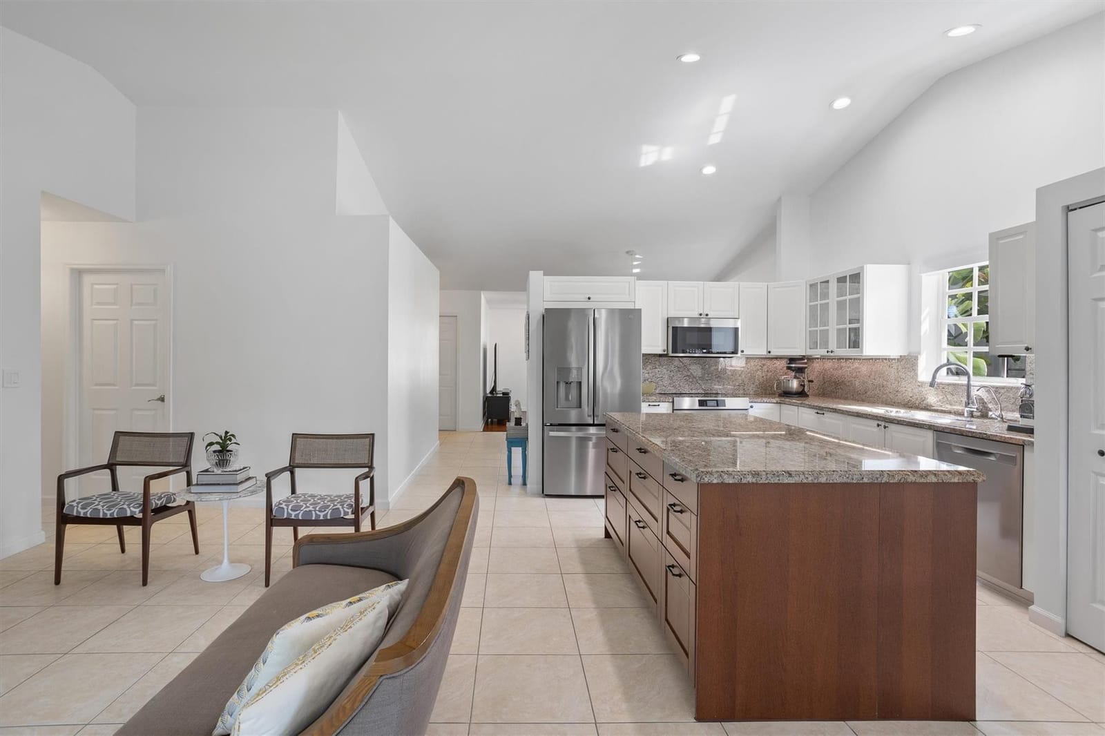 1457 NW 129th Way — photo 8