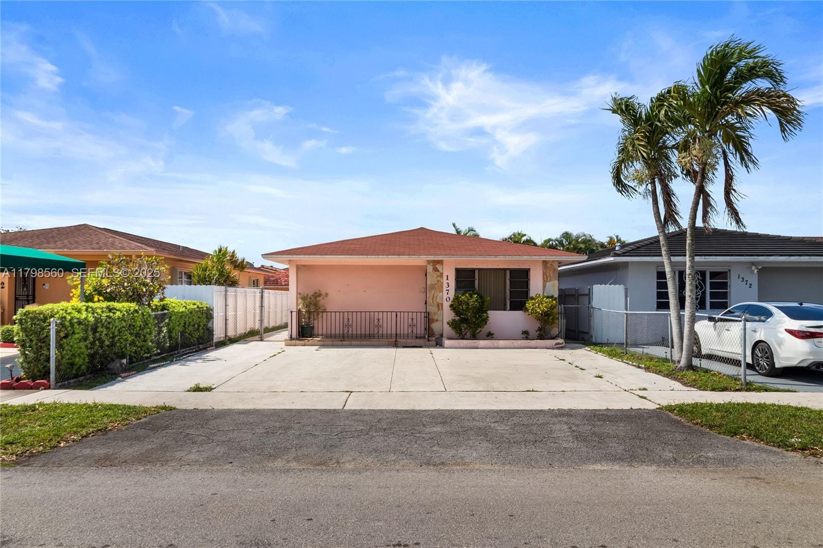 1370 W 42nd Place, Hialeah, FL 33012