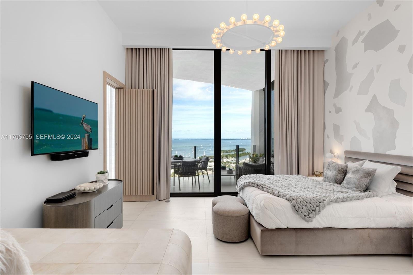 2811 S Bayshore Drive 20BC — photo 11