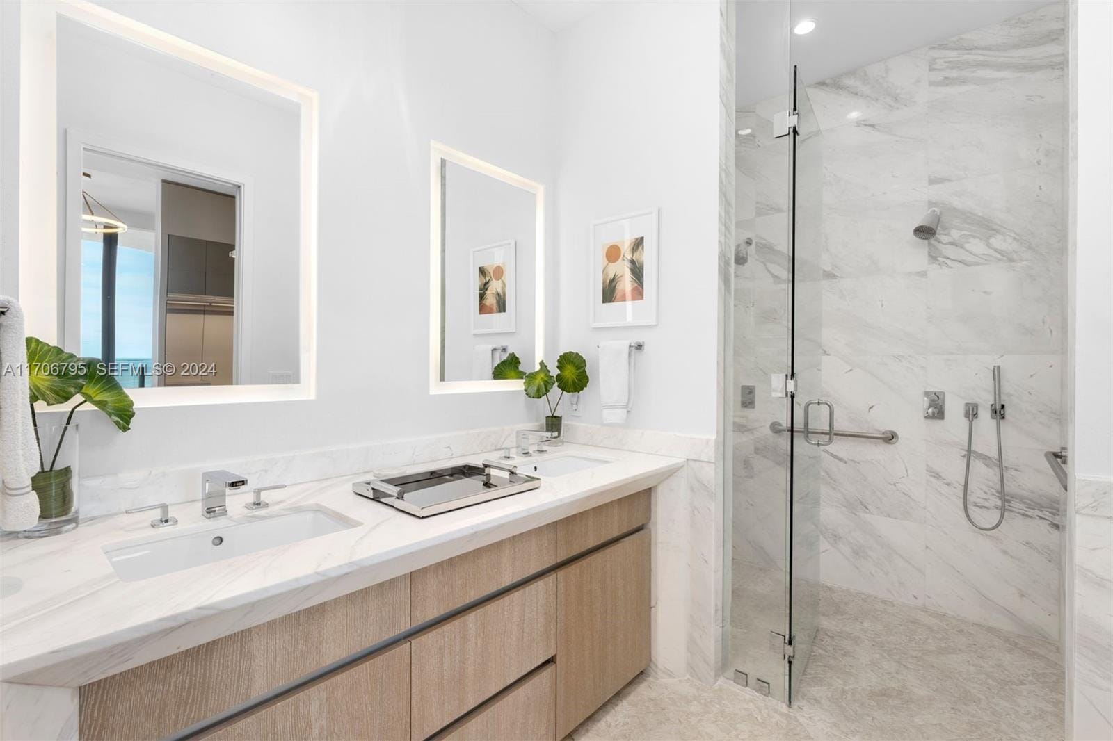 2811 S Bayshore Drive 20BC — photo 9