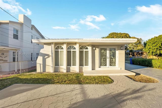 3421 SW 4th Street, sold in Kirkland Heights, Miami, FL