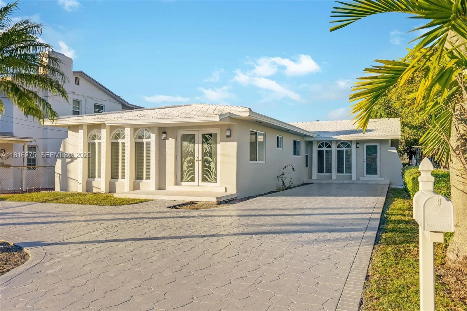 3421 SW 4th Street, Miami, FL 33135 photo 2
