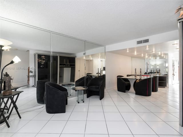 7787 SW 102nd Lane, Miami, FL 33156