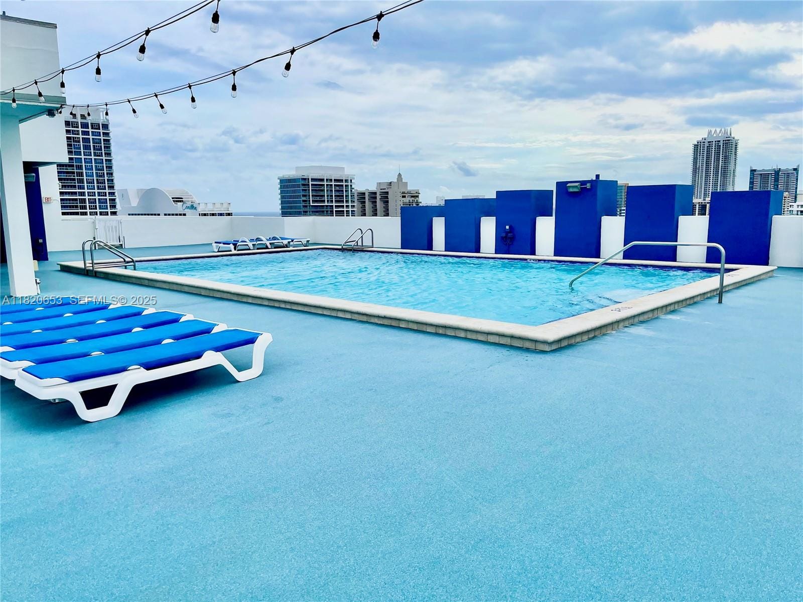 401 69th Street 405, Miami Beach, FL 33141 photo 17