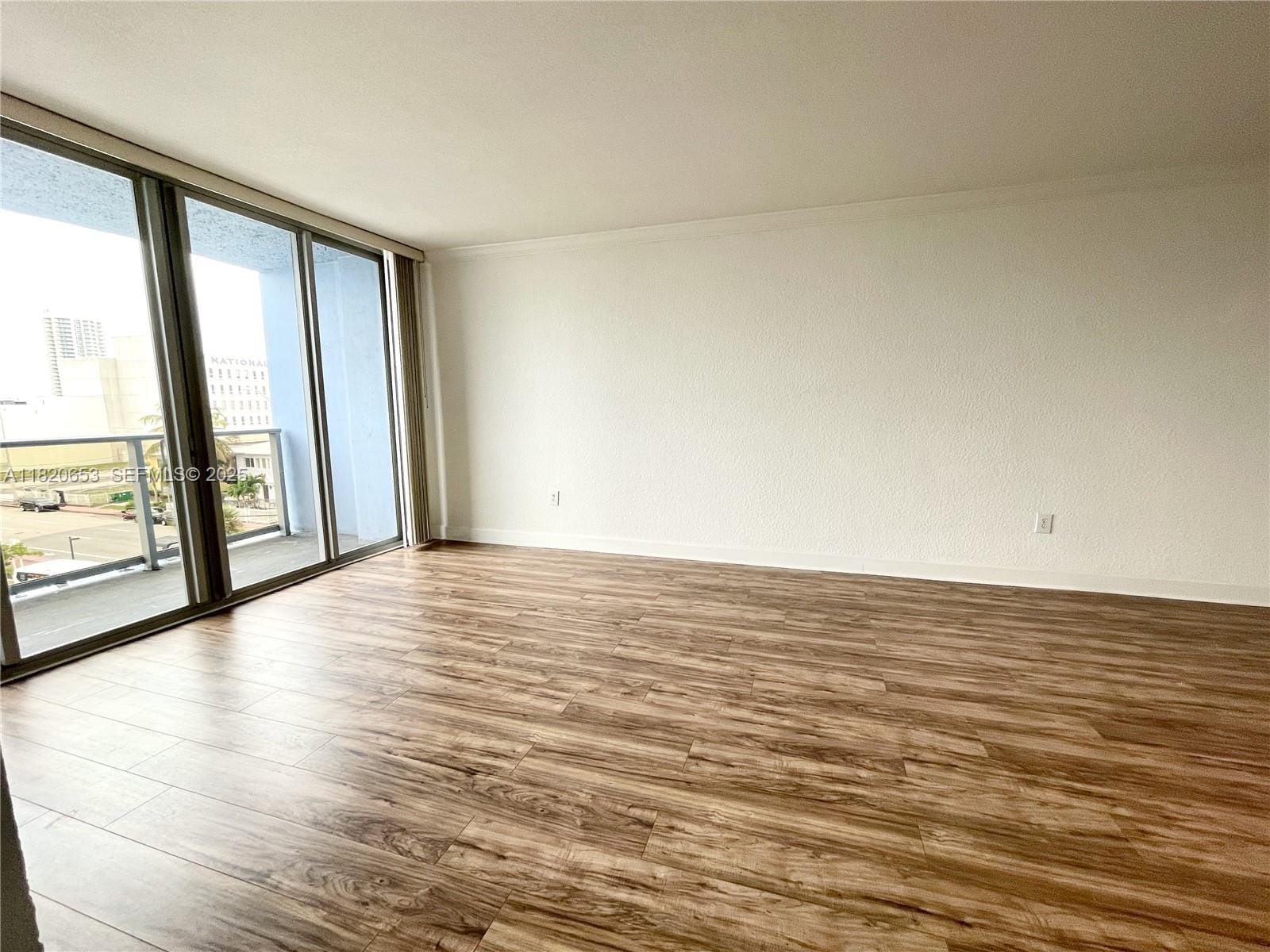 401 69th Street 405, Miami Beach, FL 33141 photo 7