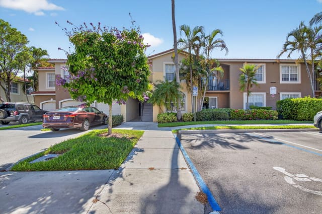 15045 Michelangelo Boulevard 104, Delray Beach, FL 33446