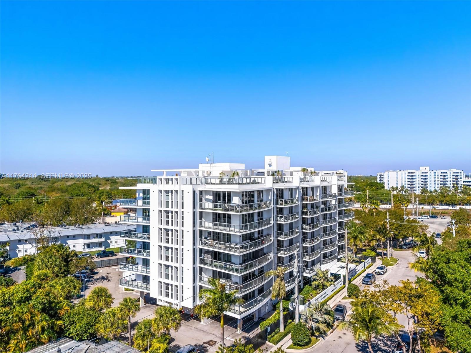 13800 Highland Drive 302, North Miami Beach, FL 33181, North Miami Beach