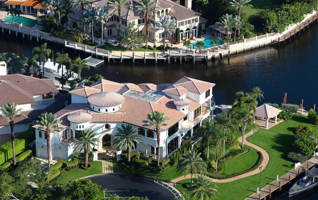 775 Oriole Circle, sold in Sanctuary 2, Palm Beach Gardens, FL