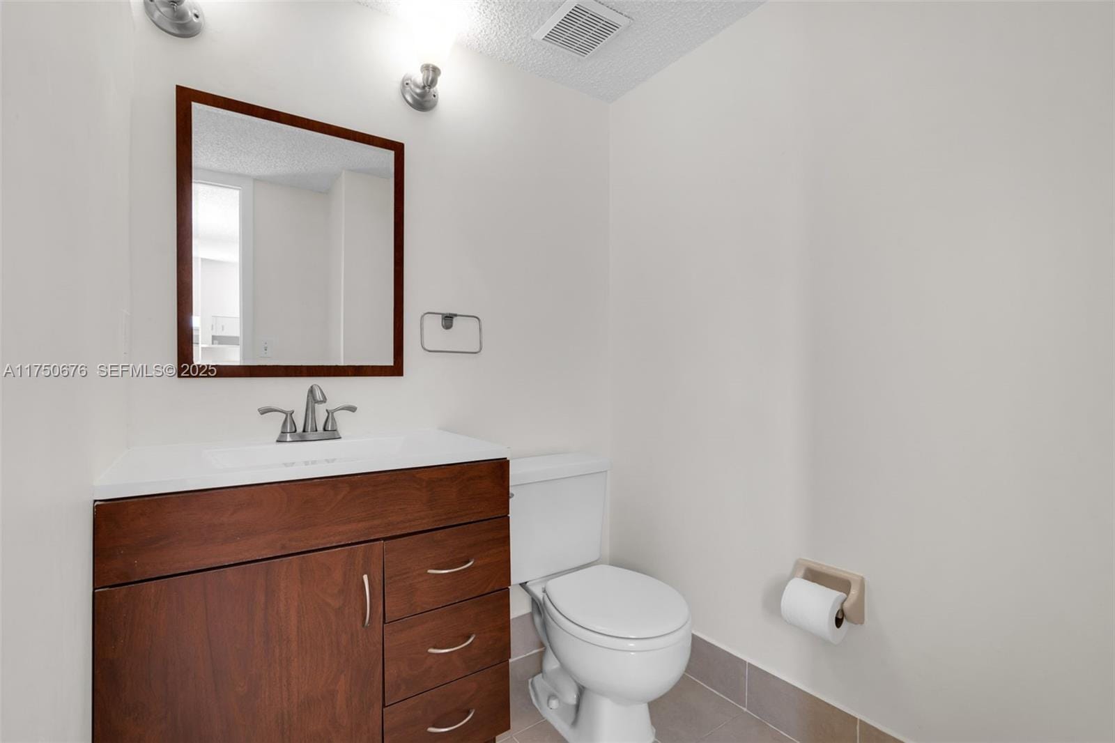 29 Santillane Avenue 7 — photo 12