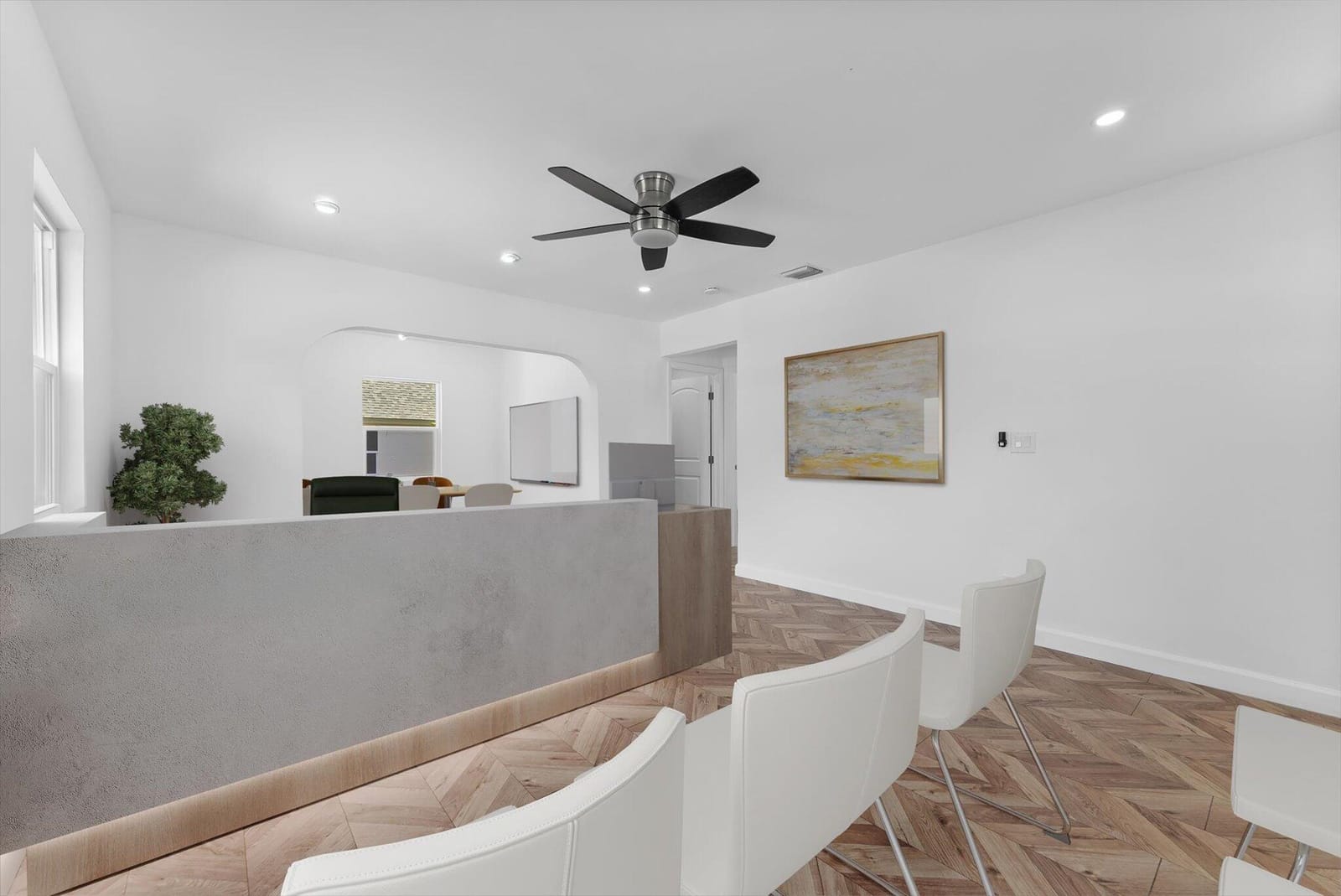 1420 Lake Avenue — photo 2