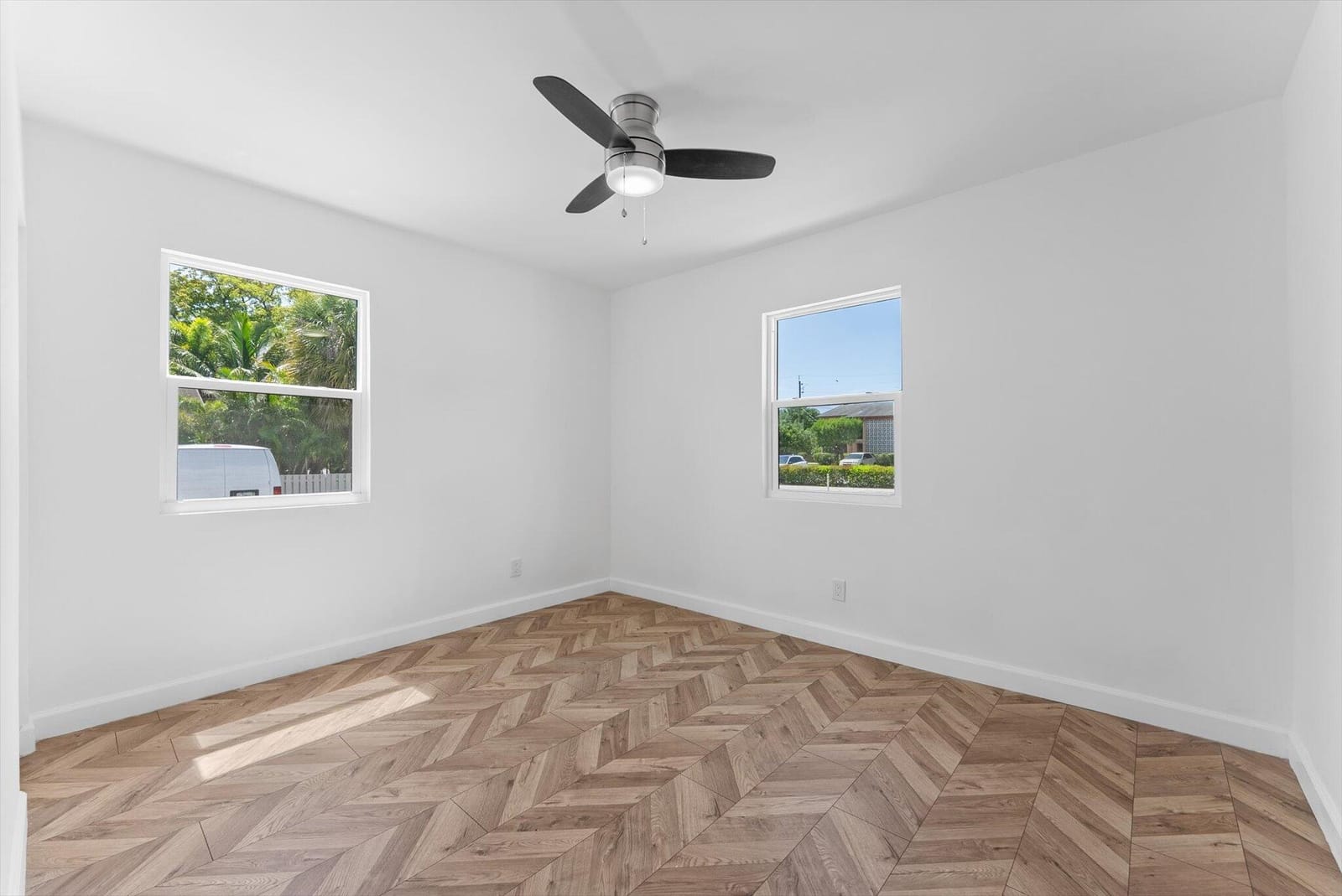 1420 Lake Avenue — photo 6
