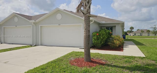 9124 Aegean Circle, Lehigh Acres, FL 33936