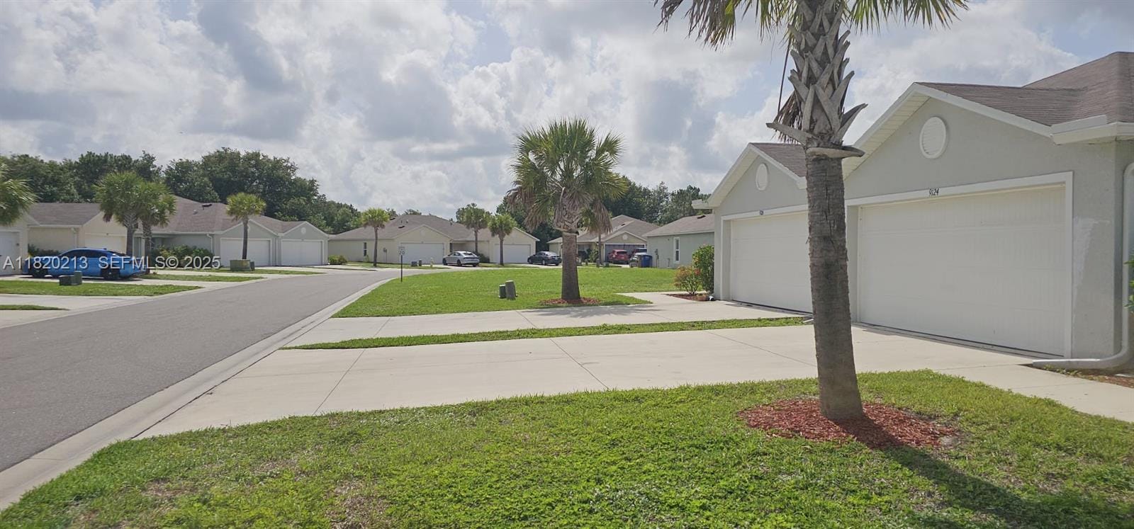 9124 Aegean Circle — photo 2