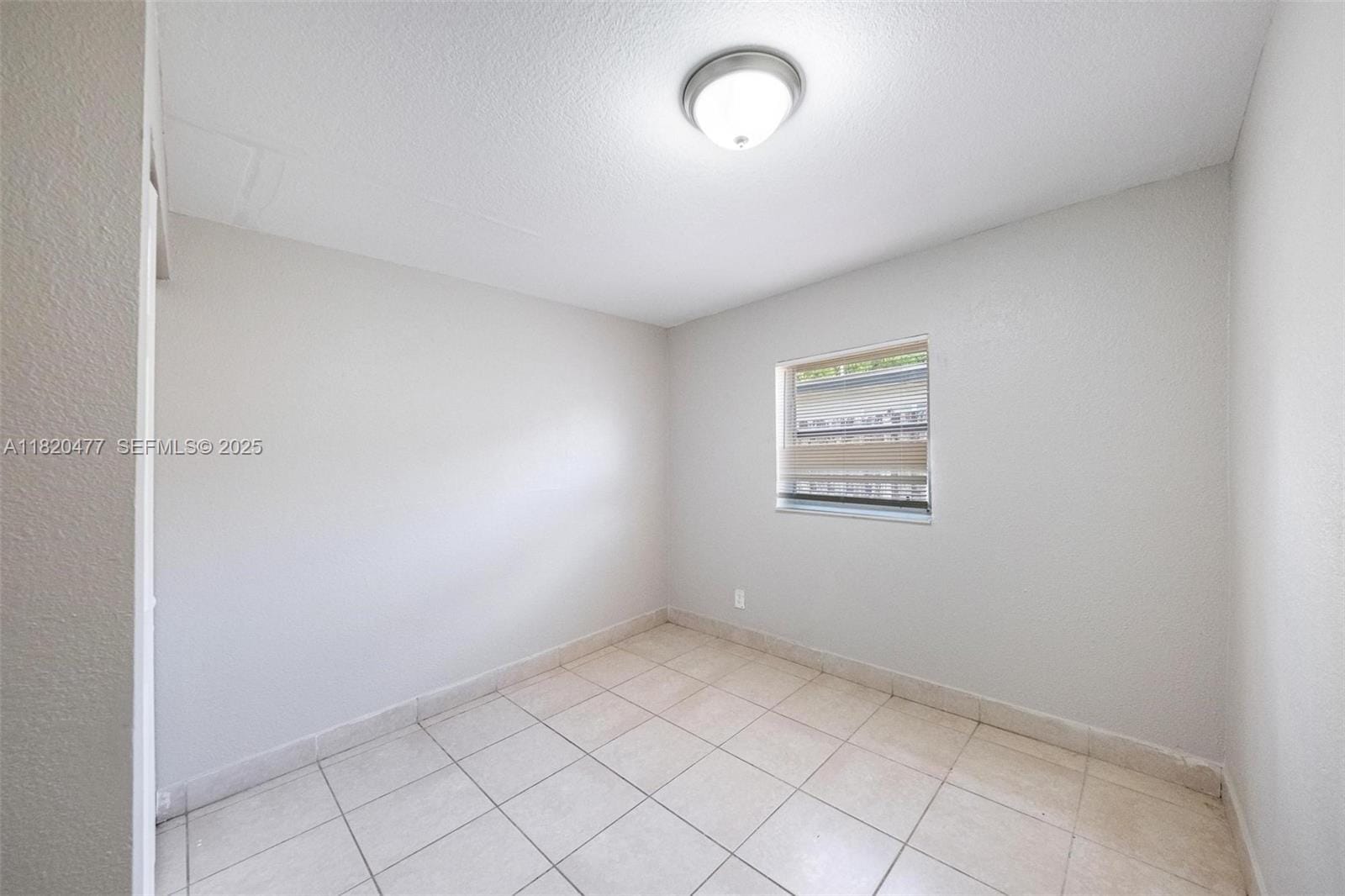 21200 NE 12th Court, Miami, FL 33179 photo 12