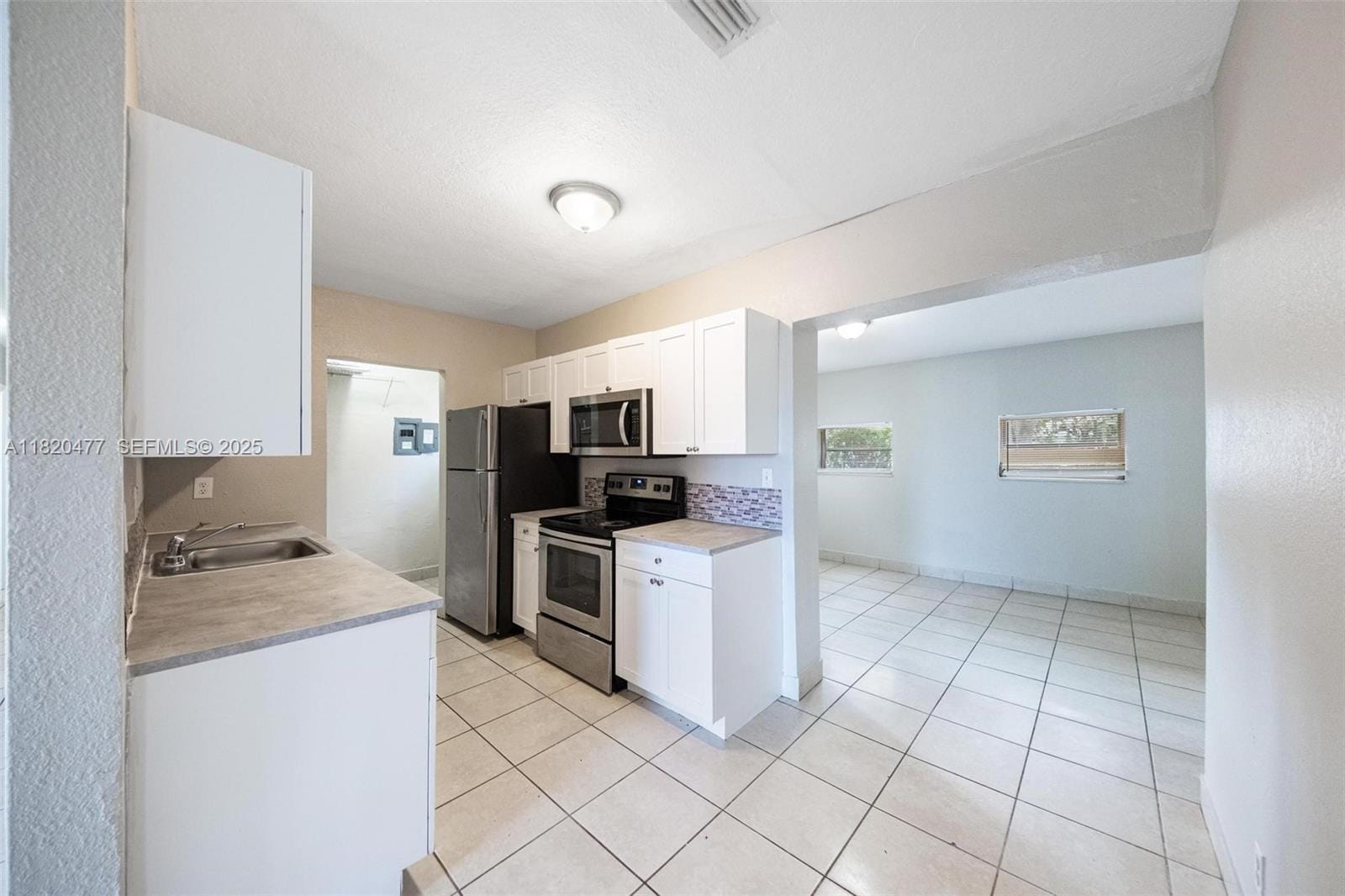 21200 NE 12th Court, Miami, FL 33179 photo 6