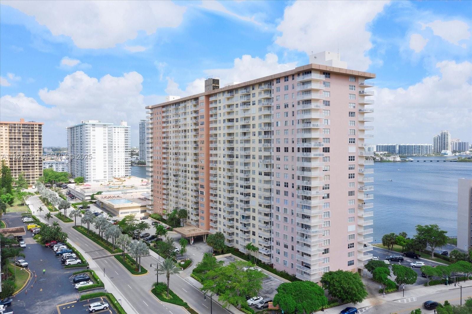 251 174th Street 2111, Sunny Isles Beach, FL 33160 photo 19