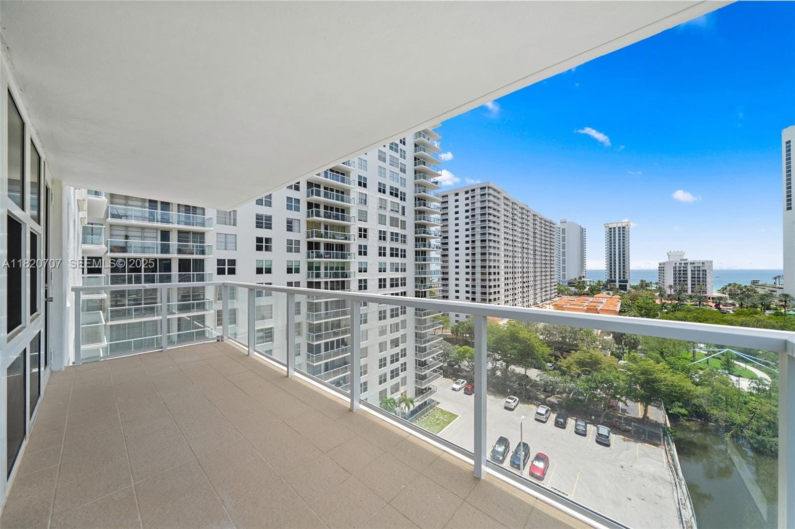 230 174th Street 1119, Sunny Isles Beach, FL 33160 photo 13
