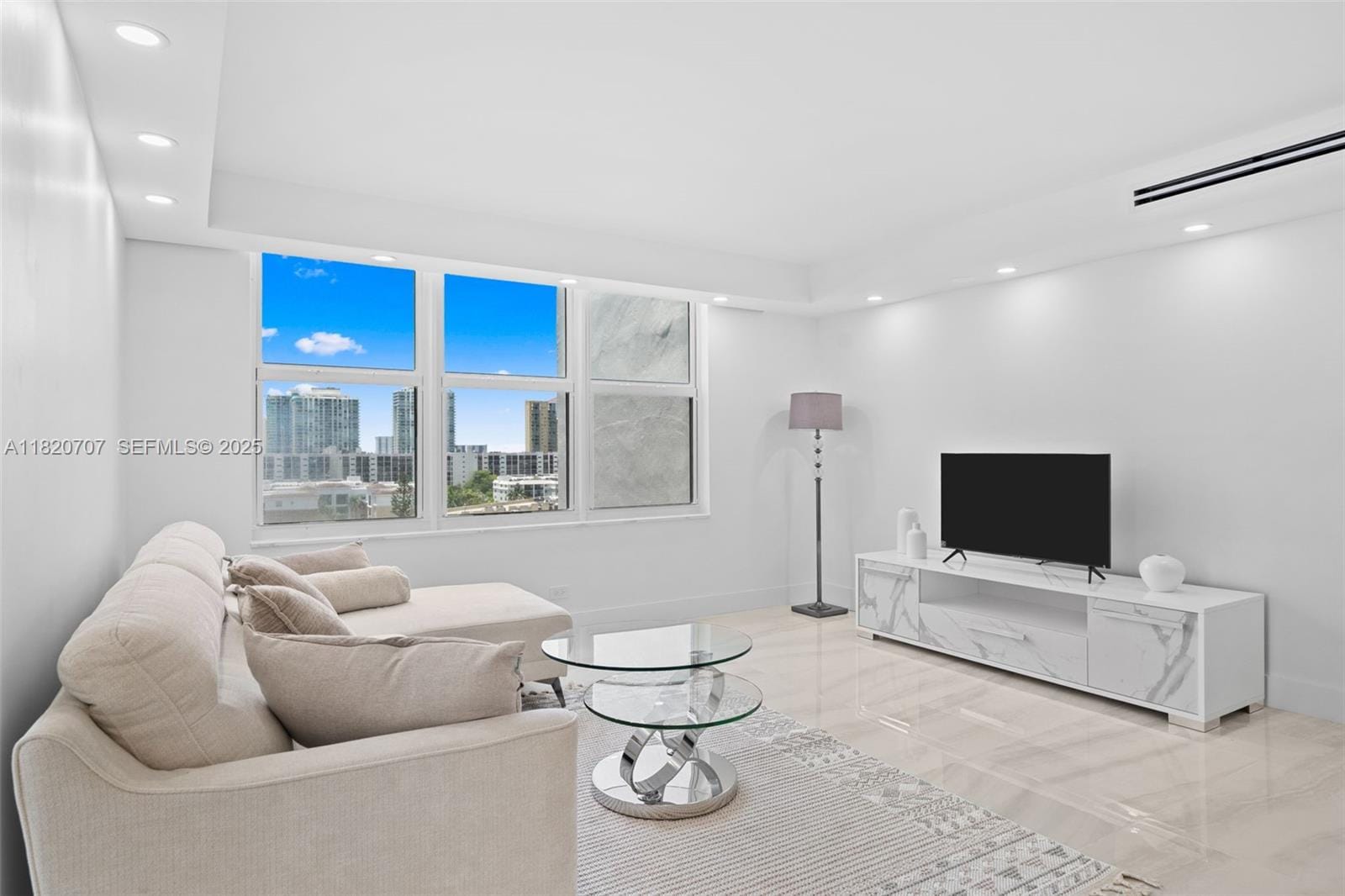 230 174th Street 1119, Sunny Isles Beach, FL 33160 photo 17