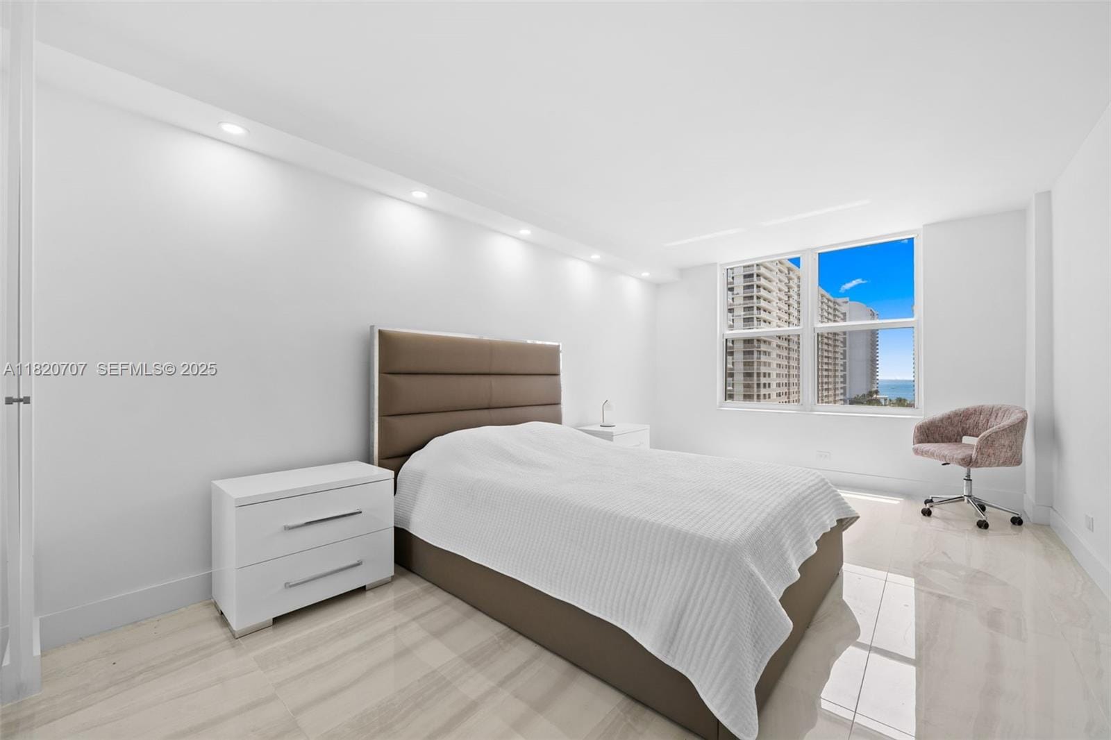 230 174th Street 1119, Sunny Isles Beach, FL 33160 photo 20