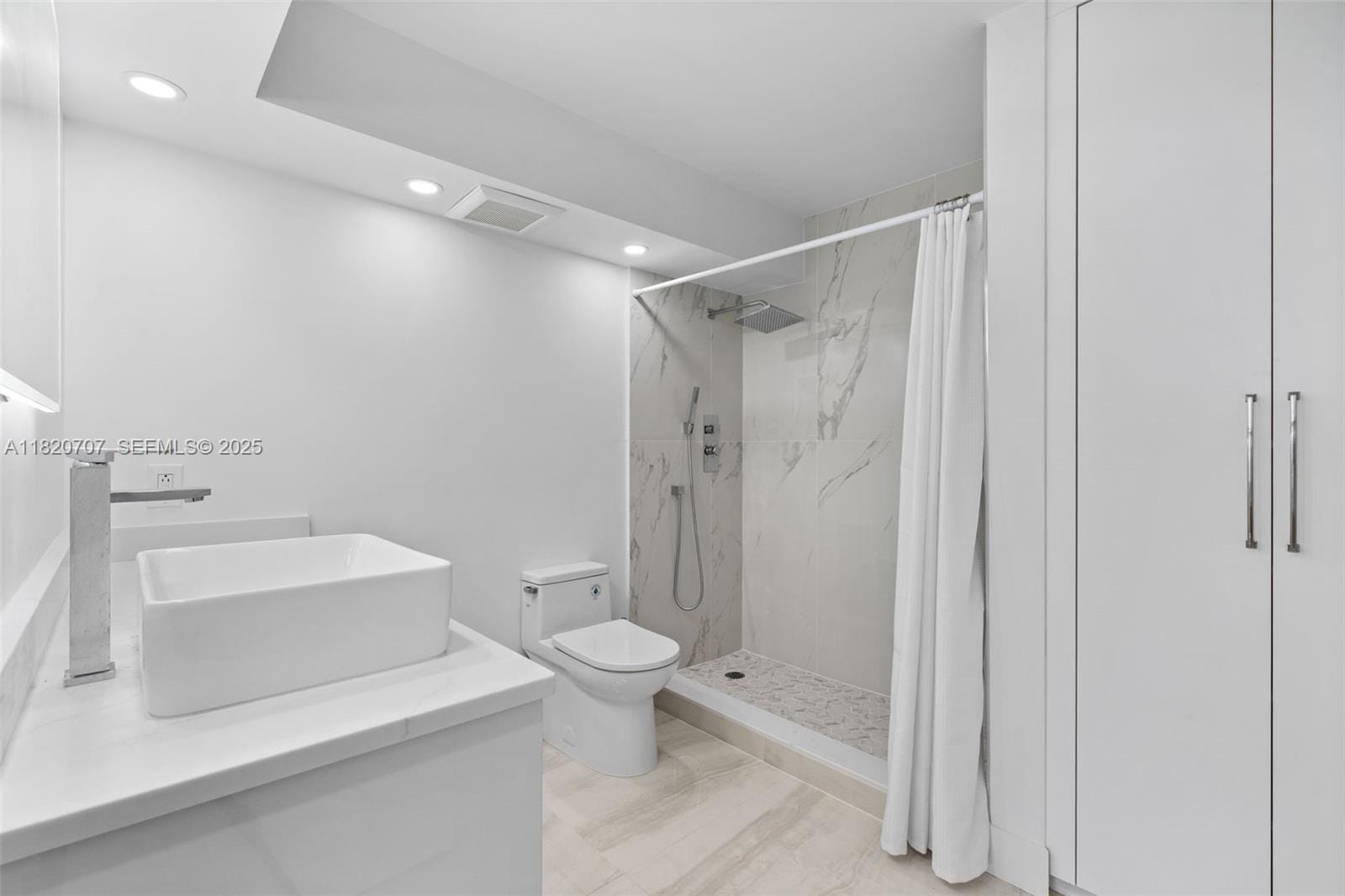 230 174th Street 1119, Sunny Isles Beach, FL 33160 photo 28
