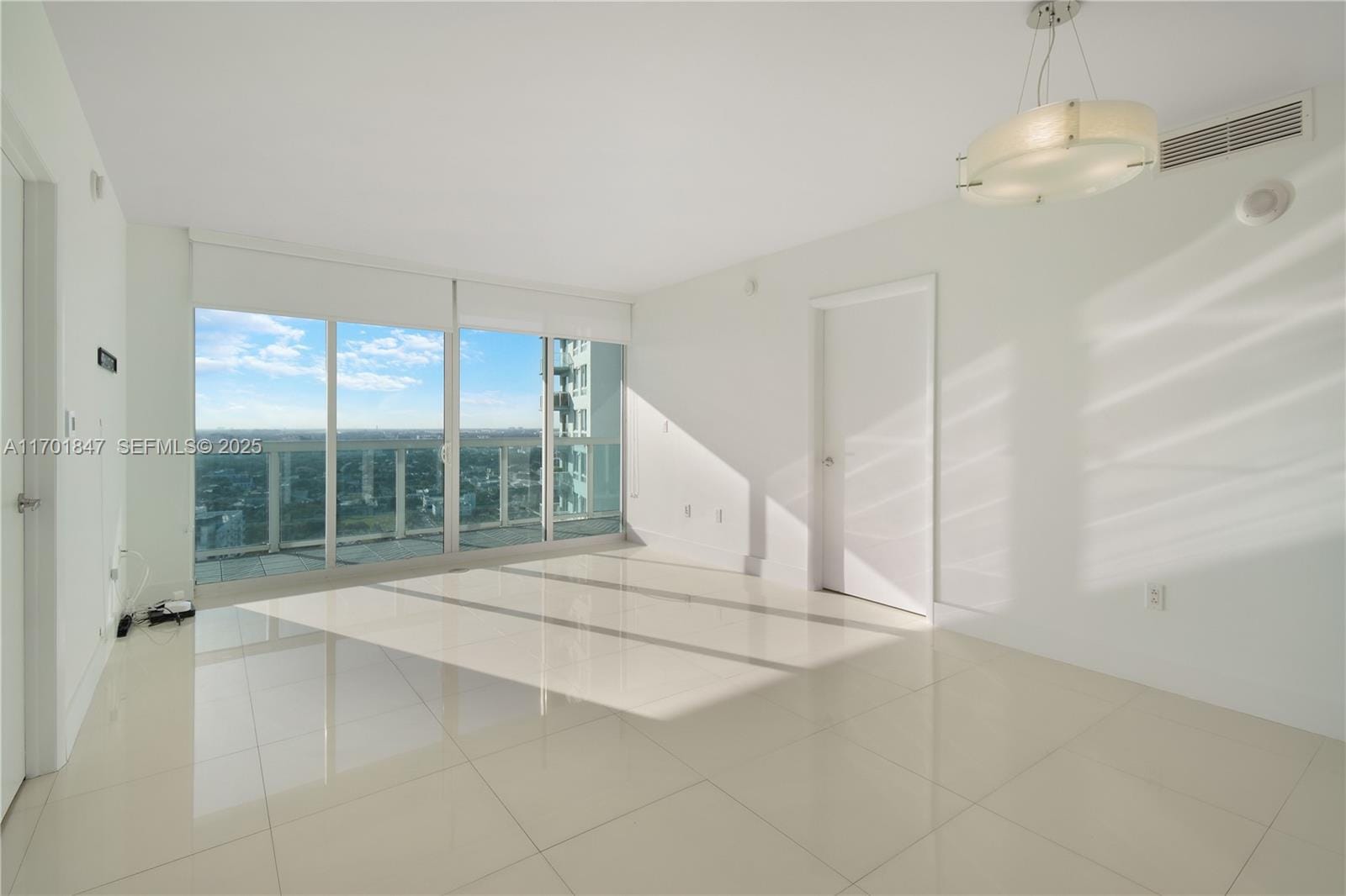 1800 N Bayshore Drive 3510, Miami, FL 33132
