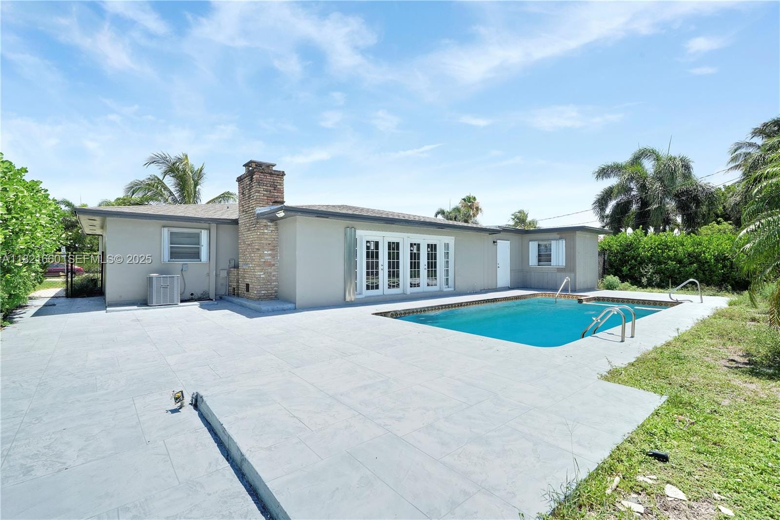 169 Duke Drive — photo 3
