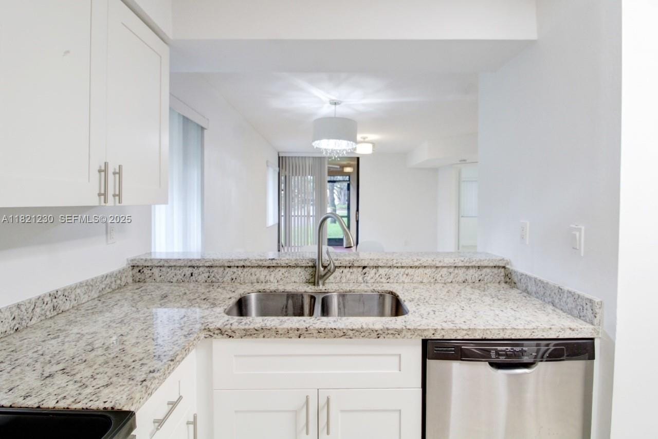 15495 N Miami Lakeway N 102 — photo 12