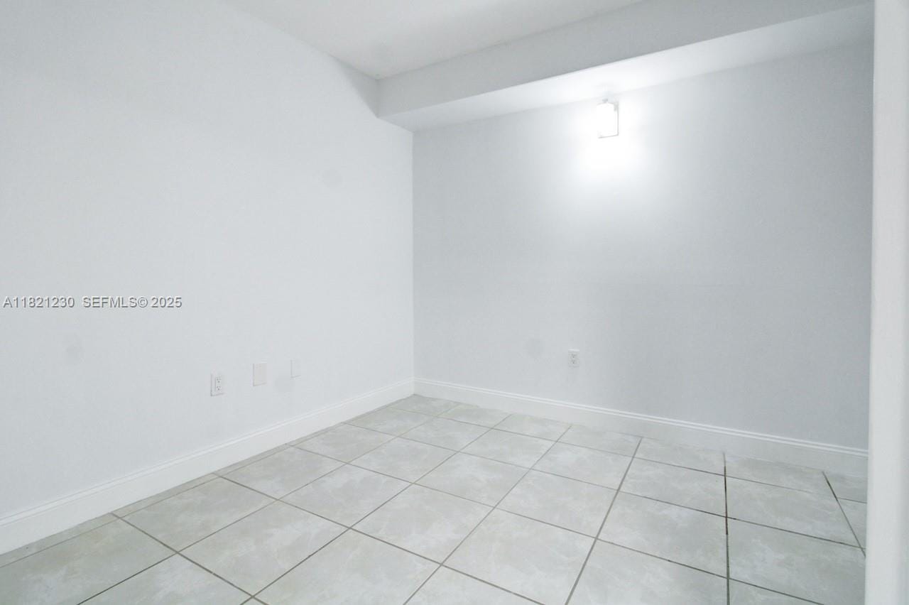 15495 N Miami Lakeway N 102 — photo 9