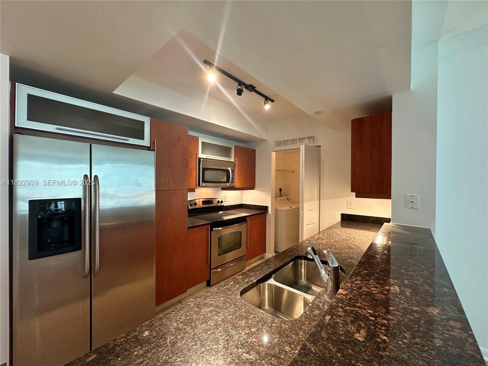 7350 SW 89th Street 602S, Miami, FL 33156 photo 4