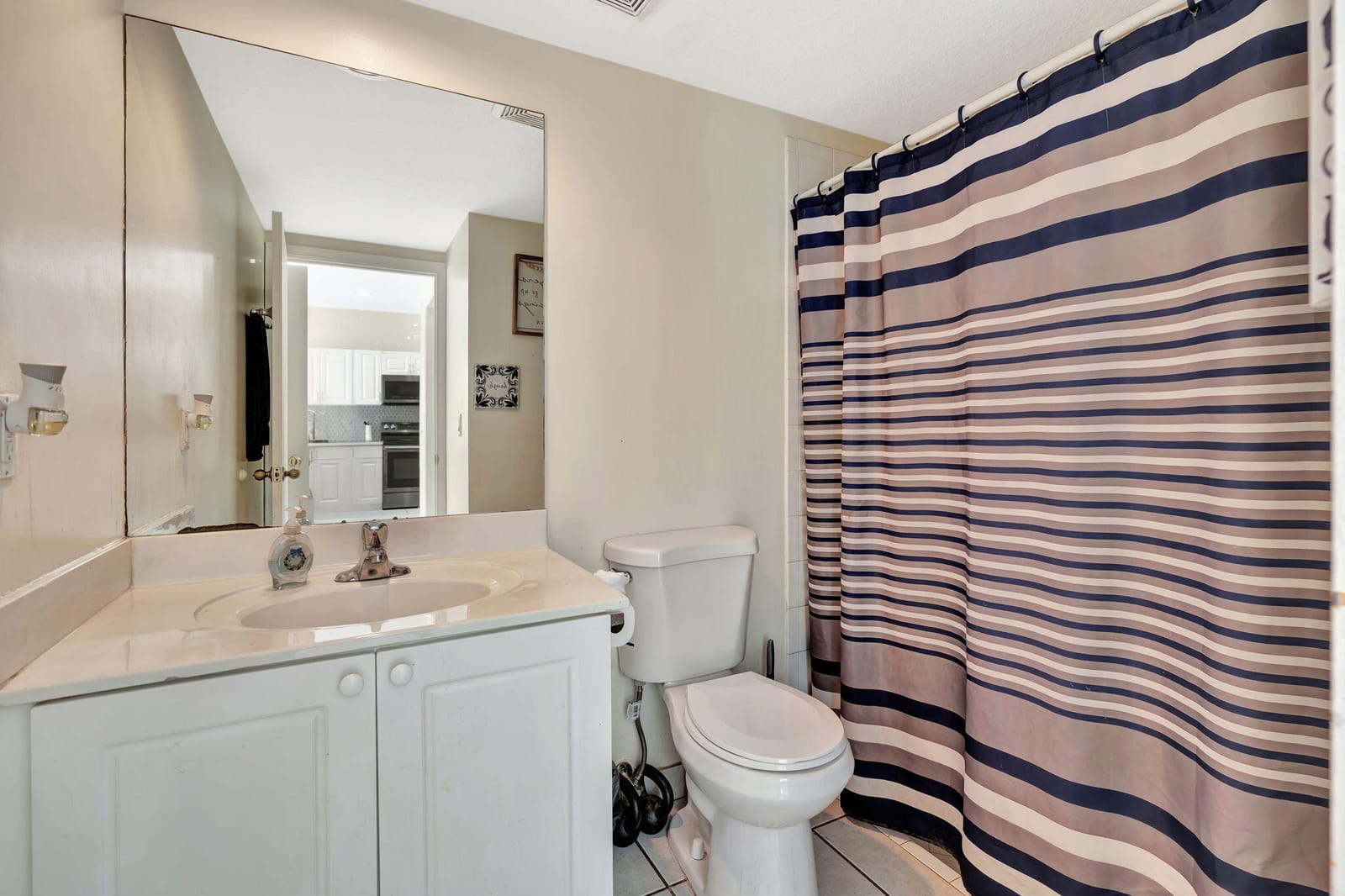 4463 Lake Tahoe Circle, West Palm Beach, FL 33409 photo 13