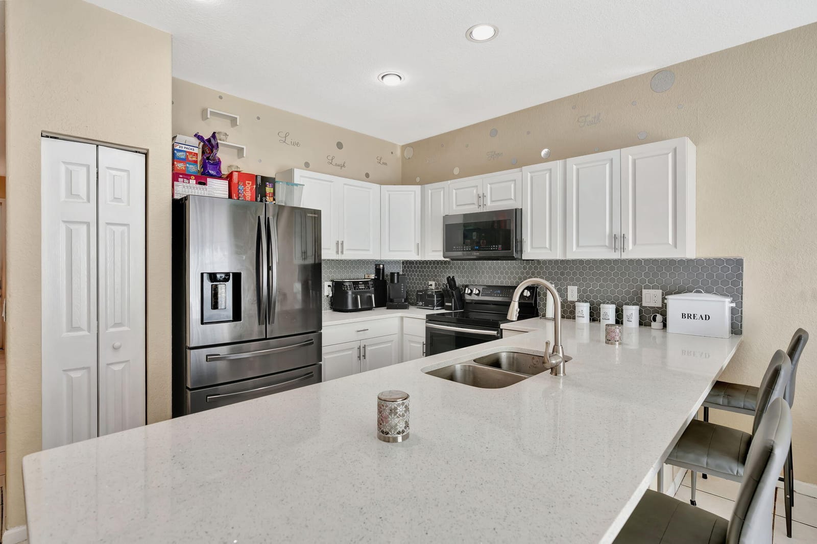 4463 Lake Tahoe Circle — photo 9