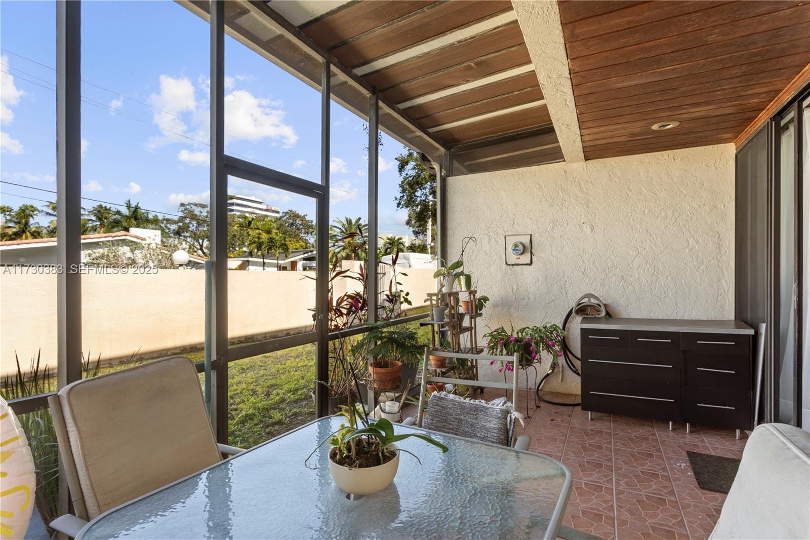 19456 NE 26th Avenue 42B, Miami, FL 33180 photo 17