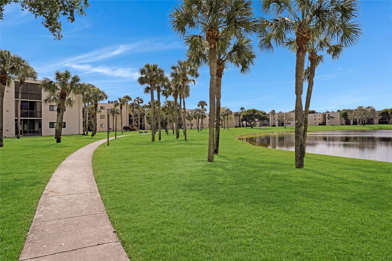 5100 Las Verdes Circle 114, Delray Beach, FL 33484
