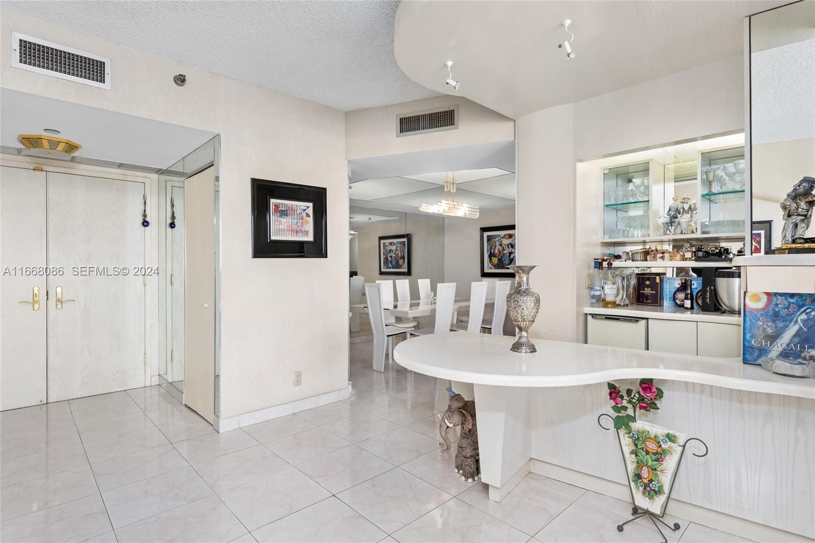 20281 E Country Club Drive 1709, Aventura, FL 33180 photo 5