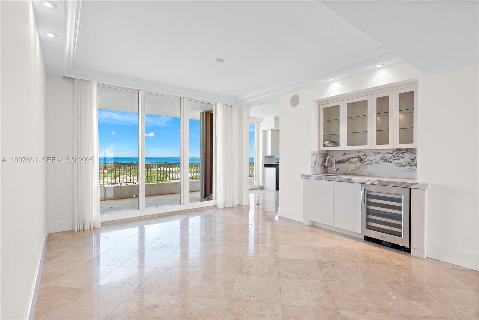 785 Crandon Boulevard 1803, Key Biscayne, FL 33149 photo 4