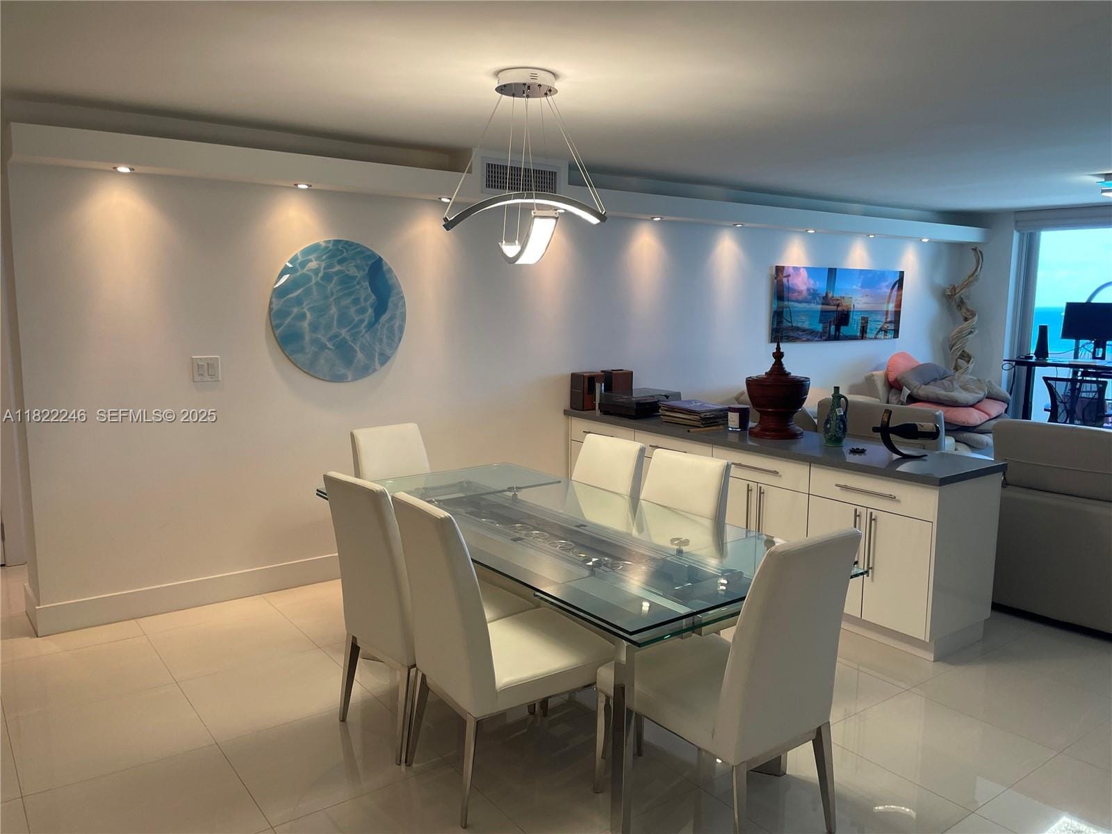 6039 Collins Avenue 1525, Miami Beach, FL 33140 photo 5