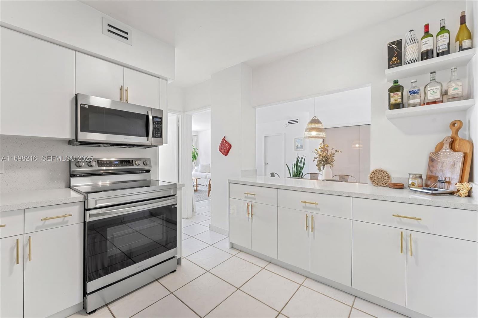 5700 Collins Avenue 5B — photo 9