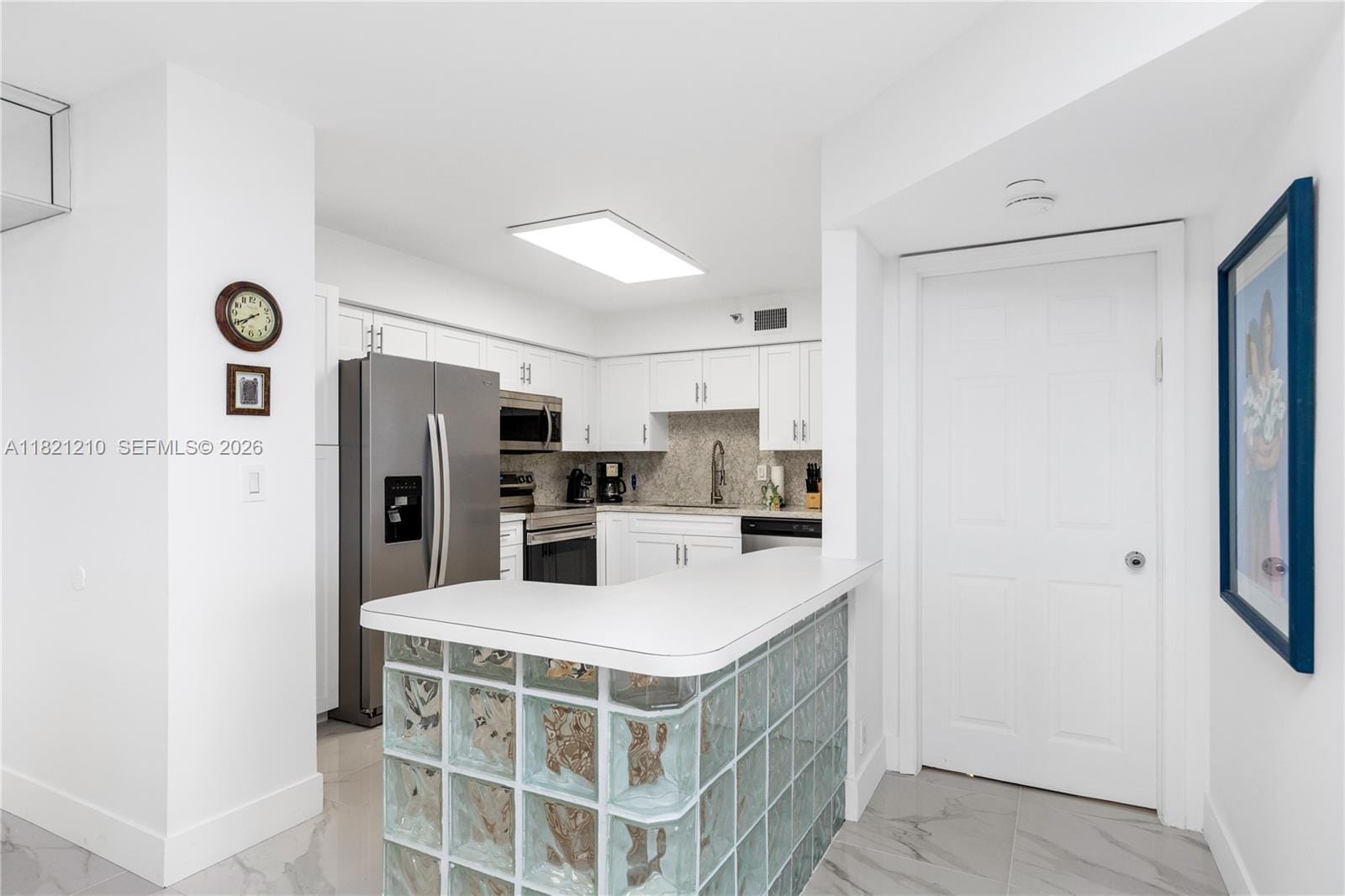 3530 Mystic Pointe Drive 2108 — photo 11