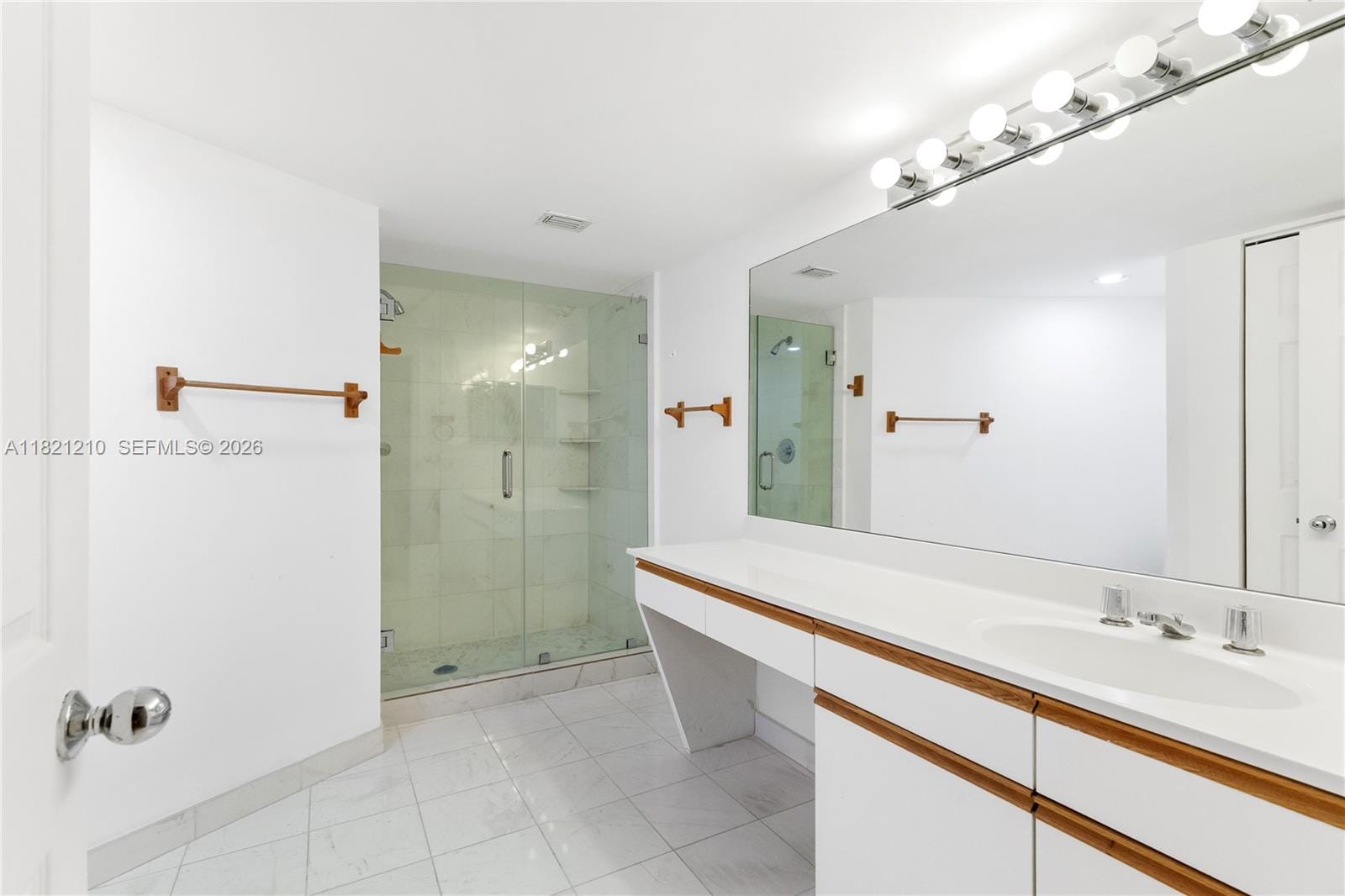 3530 Mystic Pointe Drive 2108, Aventura, FL 33180 photo 24