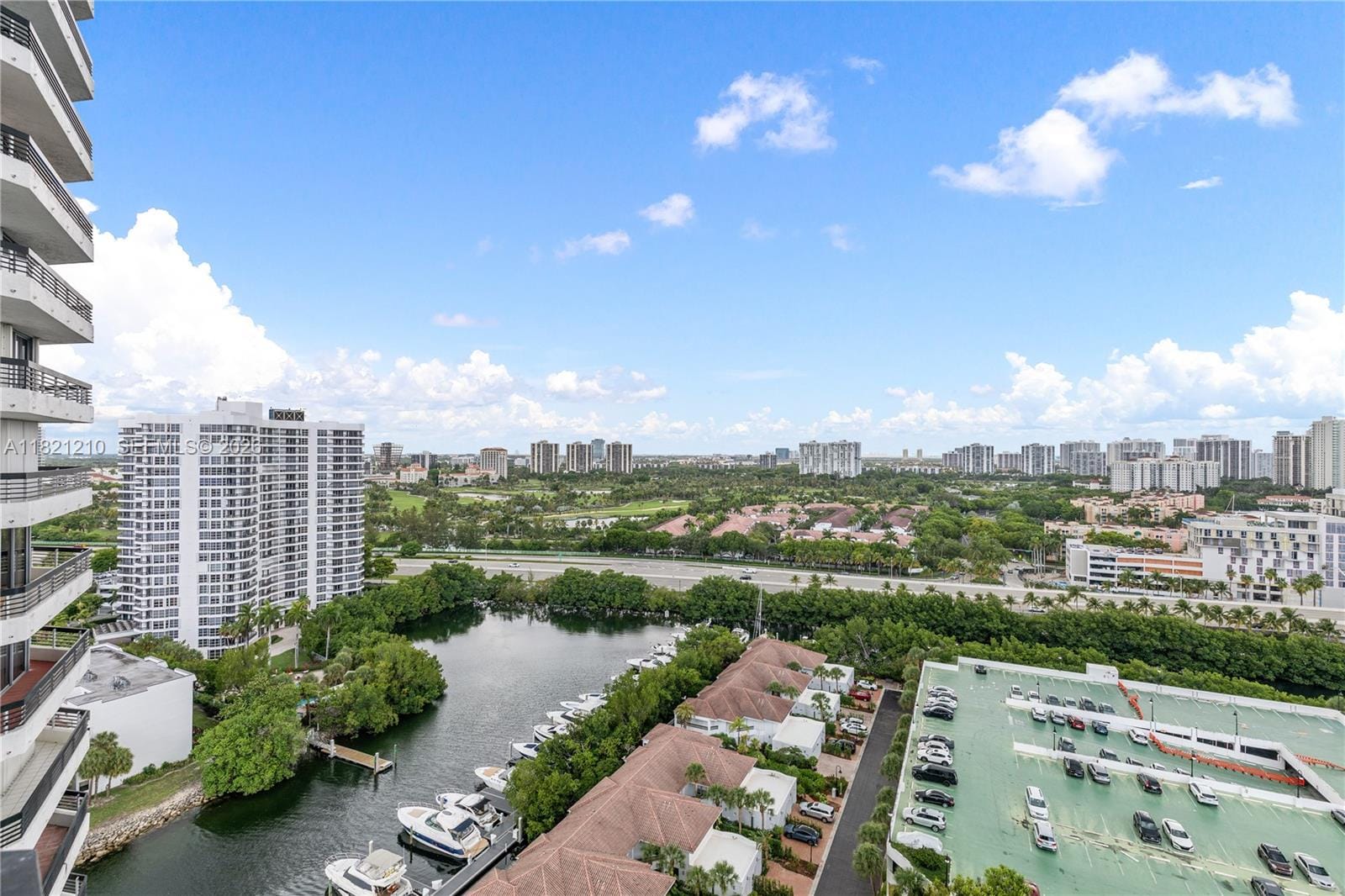 3530 Mystic Pointe Drive 2108 — photo 9