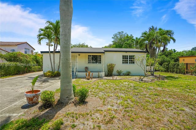 13541 NW 2nd Avenue, sold in Bisc Gardens Sec H Part 1, Miami, FL