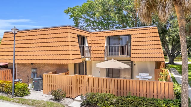 182 Charter Way, sold in Village Of Sandalwood Lakes North, West Palm Beach, FL