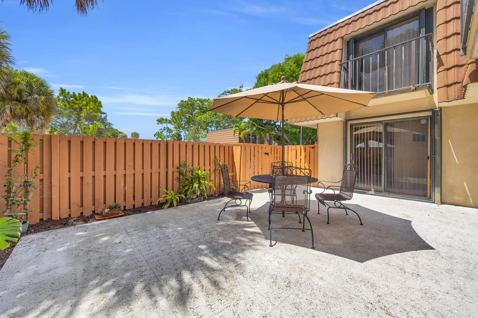 182 Charter Way, West Palm Beach, FL 33407 photo 4