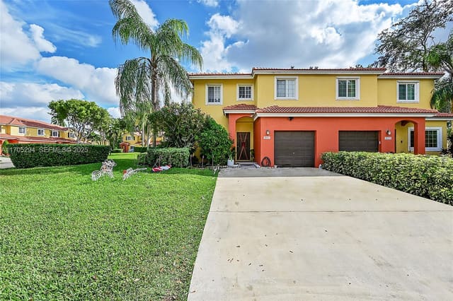 2011 SW 103rd Terrace, Miramar, FL 33025