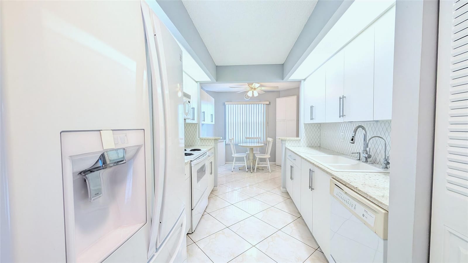 1803 Eleuthera Point E3 — photo 4